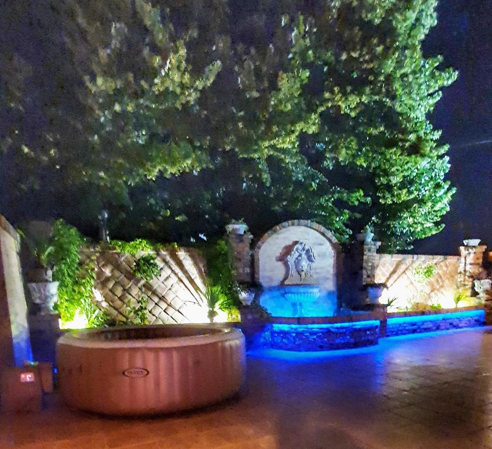 Castello Inn Smederevska Palanka Buitenkant foto